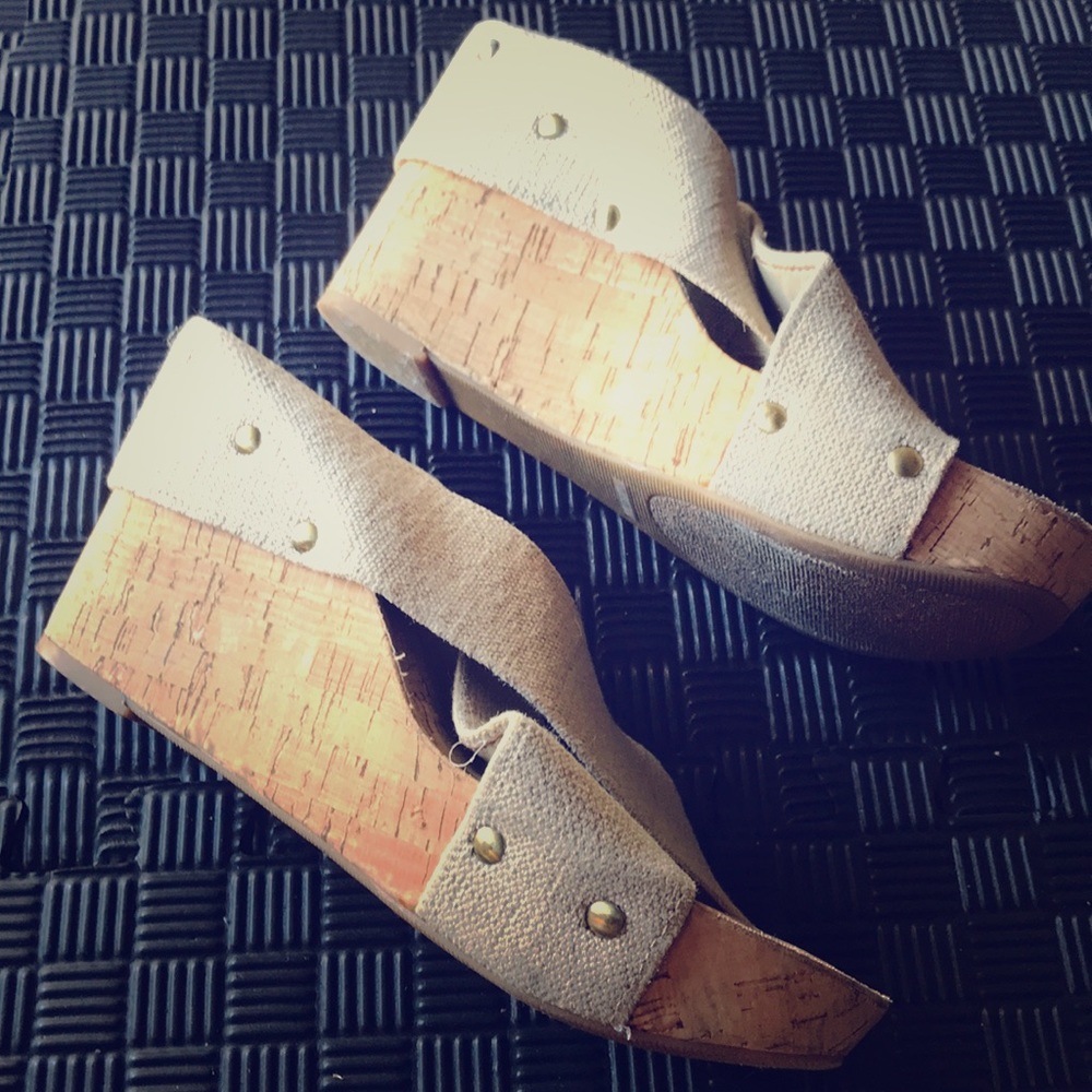 Lucky Brand wedges